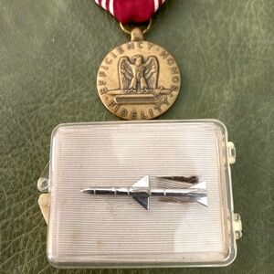 “Symbols of Security” presentation tie clasp,  Polaris Missile System (Awarded)